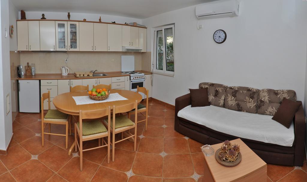 Apartments Miana Tivat Exterior photo